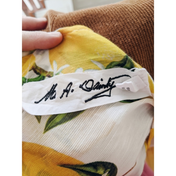 SOLD MA Dainty silk linen blend blouse - Picture 3 of 4